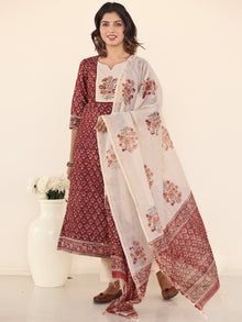 Jashn Lahma Set Of Kurta Pants Chanderi Dupatta