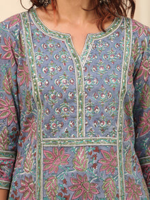 Jashn Aaina Kurta