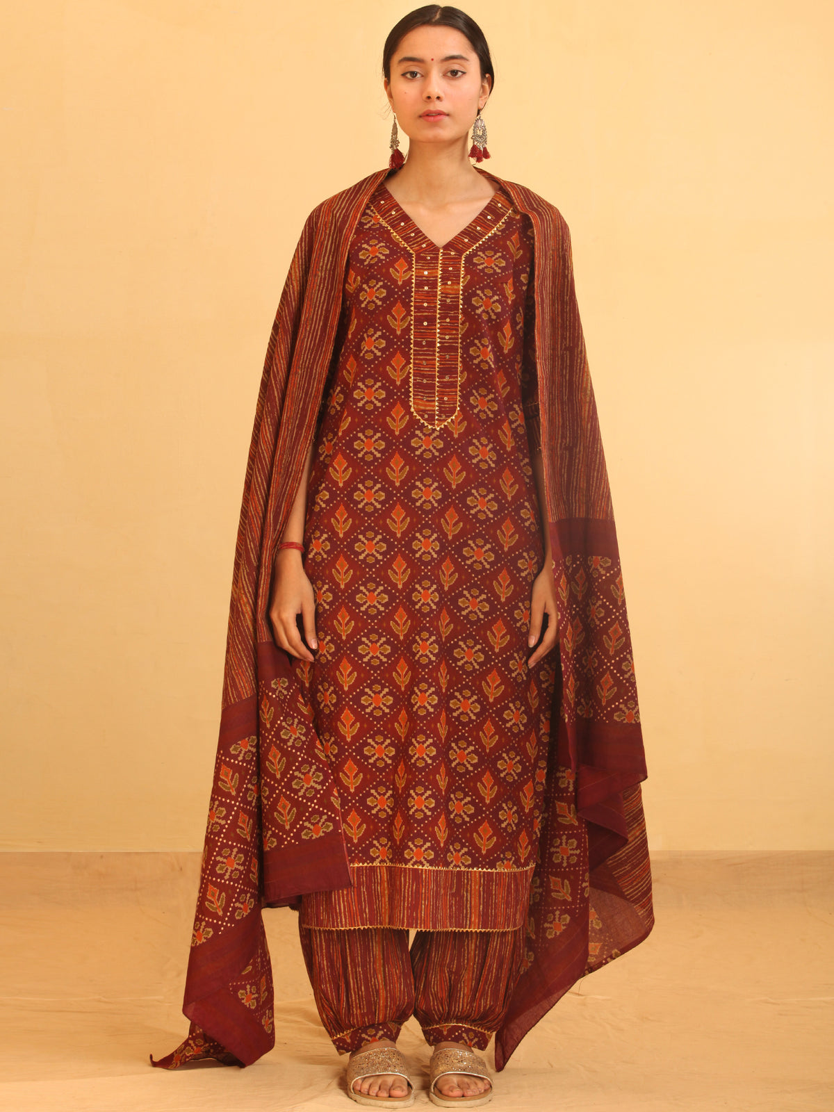 Nayab Fazeen - Set of Kurta Salwar Pants & Dupatta - KS50C2547D