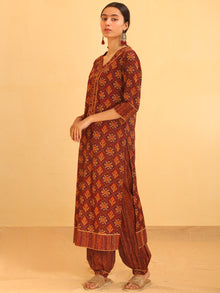 Nayab Fazeen - Set of Kurta Salwar Pants & Dupatta - KS50C2547D