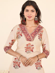 Jashn Pakiza Kurta