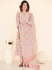 Utsav Saanvi Set Of Silk Kurta Pants Dupatta
