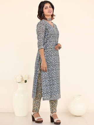 Utsav Aanchal Set Of Silk Kurta Pants Dupatta