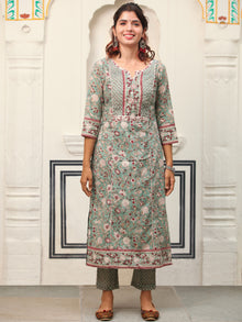 Jashn Pari Set Of Kurta Pants Dupatta