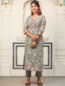 Jashn Pari Set Of Kurta Pants Dupatta