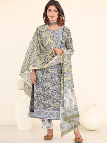 Utsav Tara Set Of Silk Kurta Pants Dupatta