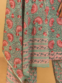 Gulal Hina Set Of Kurta Pant Dupatta