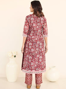 Utsav Jabeen Set Of Silk Kurta Pants Dupatta