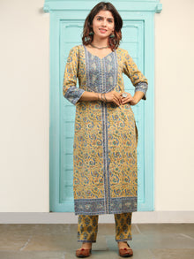 Jashn Manal Set Of Kurta Pants Dupatta