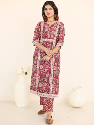 Utsav Jabeen Set Of Silk Kurta Pants Dupatta