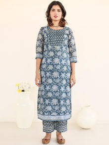 Utsav Manya Set Of Silk Kurta Pants Dupatta