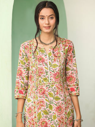 Jashn Nisha Set Of Kurta Pants Dupatta