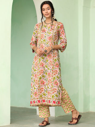 Jashn Nisha Set Of Kurta Pants Dupatta