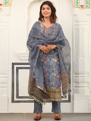 Jashn Aaliyah Set Of Kurta Pants Dupatta