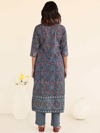 Ajrakh Aadanya Set Of Kurta Pants Dupatta