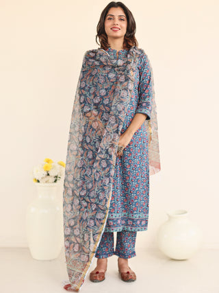 Jashn Taashi Set Of Kurta Pants Kota Doria Dupatta