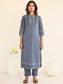 Jashn Taashi Set Of Kurta Pants Kota Doria Dupatta