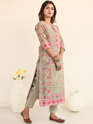 Utsav Maanvi Set Of Silk Kurta Pants Dupatta
