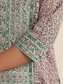Jashn Daamini Set Of Kurta Pants Dupatta