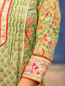 Jashn Harita Kurta