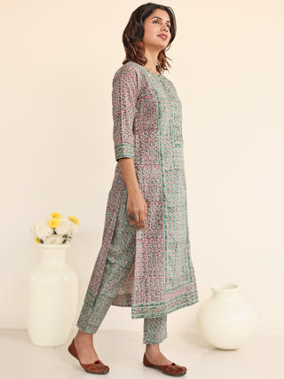 Jashn Daamini Set Of Kurta Pants Dupatta