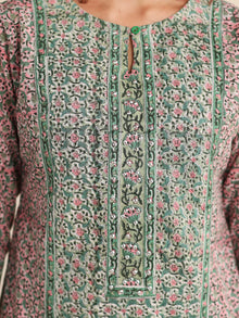 Jashn Daamini Set Of Kurta Pants Dupatta