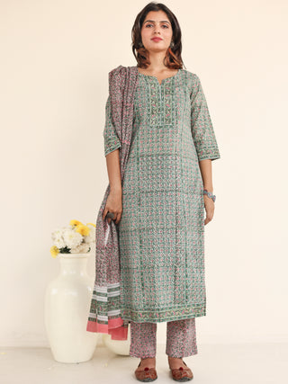 Jashn Ragini Set Of Kurta Pants Dupatta