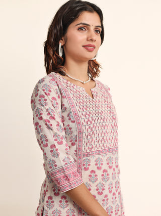 Jashn Meera Set Of Kurta Pants Dupatta