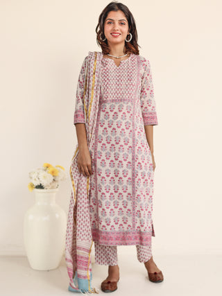 Jashn Meera Set Of Kurta Pants Dupatta
