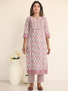 Jashn Meera Set Of Kurta Pants Dupatta