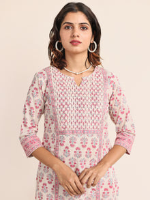Jashn Meera Kurta