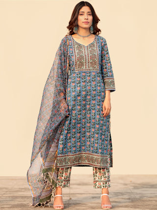 Megha Samah Set Of Kurta Pant Kota Dupatta