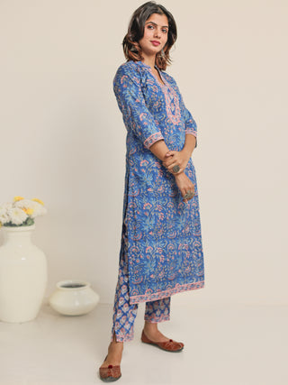 Jashn Manya Set Of Kurta Pants Dupatta