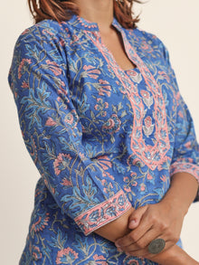 Jashn Manya Kurta