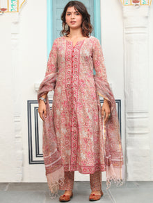 Jashn Parni Set Of Kurta Pants Dupatta