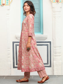 Jashn Parni Set Of Kurta Pants Dupatta