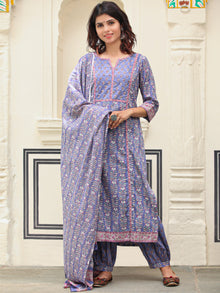 Jashn Noor Set Of Kurta Salwar Pants Dupatta