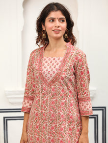 Jashn Rutba Set Of Kurta Pants Dupatta