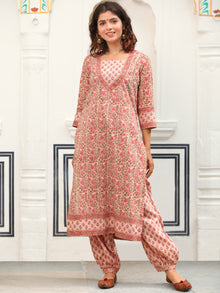 Jashn Rutba Set Of Kurta Pants Dupatta