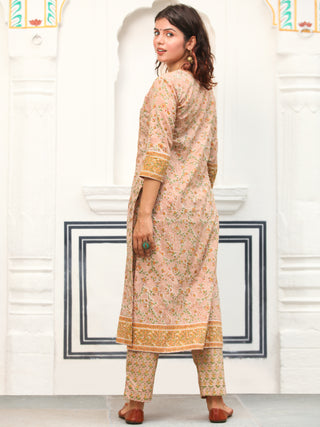 Jashn Vani Set Of Kurta Pants Kota Doria Dupatta