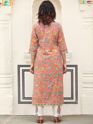 Jashn Taj Set Of Kurta Pants Dupatta