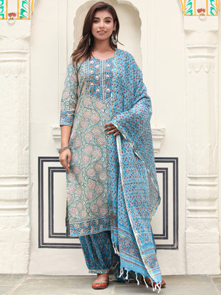 Jashn Bahaar Set Of Kurta Salwar Pants Dupatta