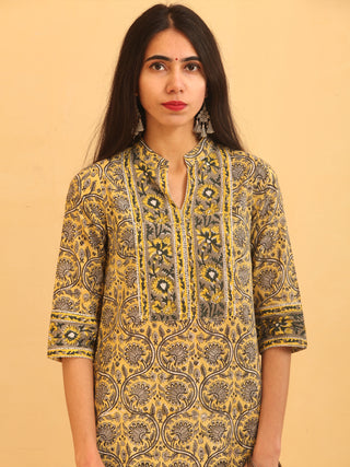 Utsav Gulmohar - Kurta Pants & Kota Doria Dupatta - KS04A2566D