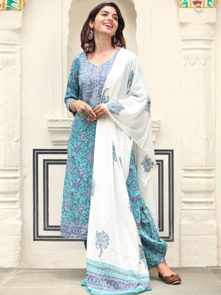 Jashn Armaan Set Of Kurta Salwar Pants Dupatta