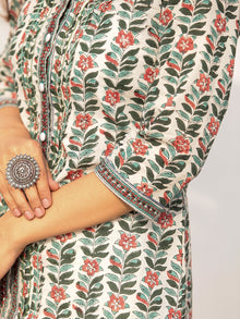 Megha Rangrez Top