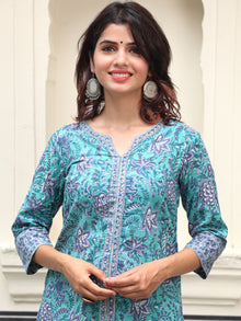 Jashn Ibadat Set Of Kurta Pants Dupatta