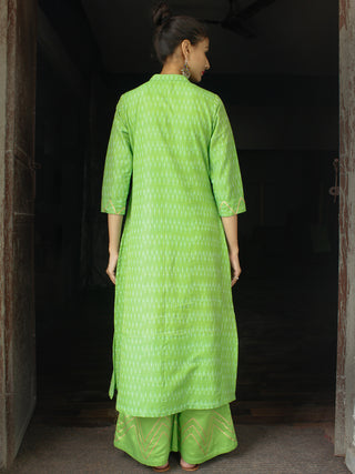 Parrot Green Hand Woven Ikat Embroidered Kurta & Pants (Set of 2) - SS01F1746