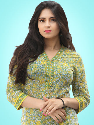 Rozana Daffodils Kurta Palazzo Set - KS01ASxxxx