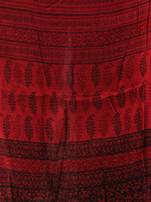 Magenta Black Red Bagh Hand Block Printed Cotton Suit-Salwar Fabric With Chiffon Dupatta (Set of 3) - SU01HB413