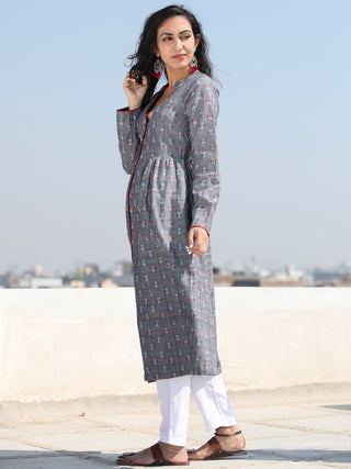Tagai Iliana - Set of Front Open Ikat Kurta & Pants  - kS118662